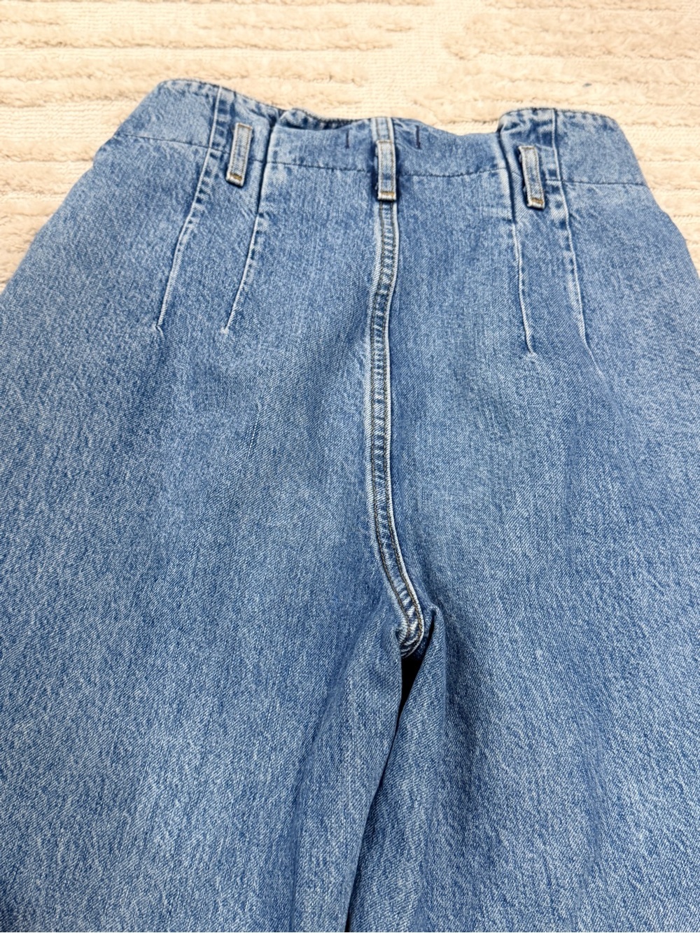 Abercrombie Mom Blue Denim Jeans - Picture 7 of 7
